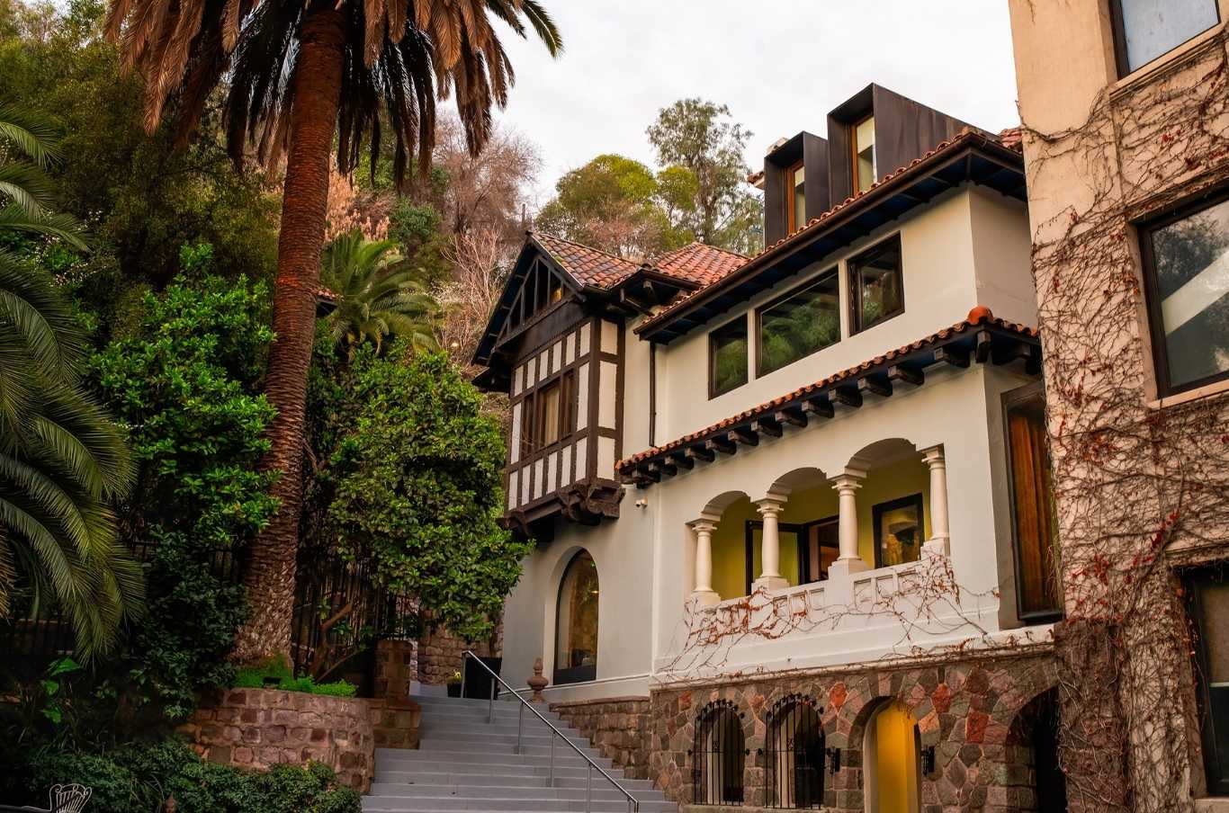 Aubrey Hotel Boutique exterior